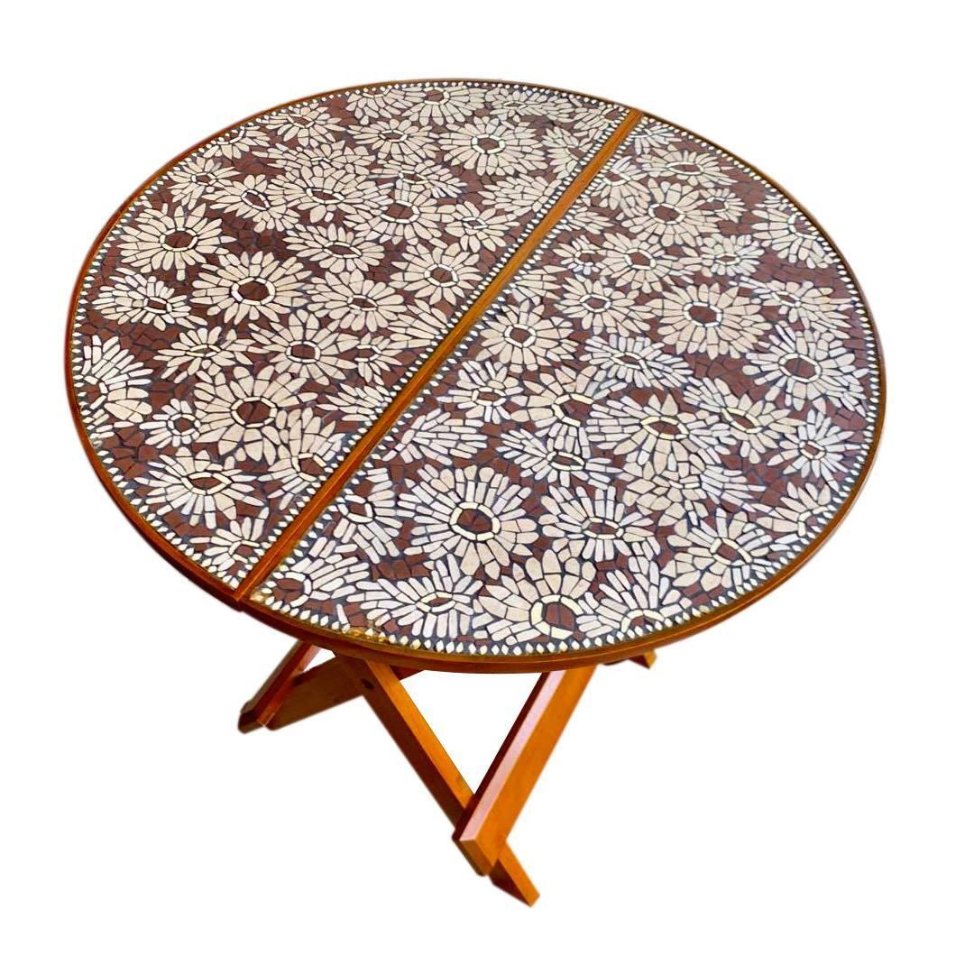 Daisy Mosaic Folding Table – Round