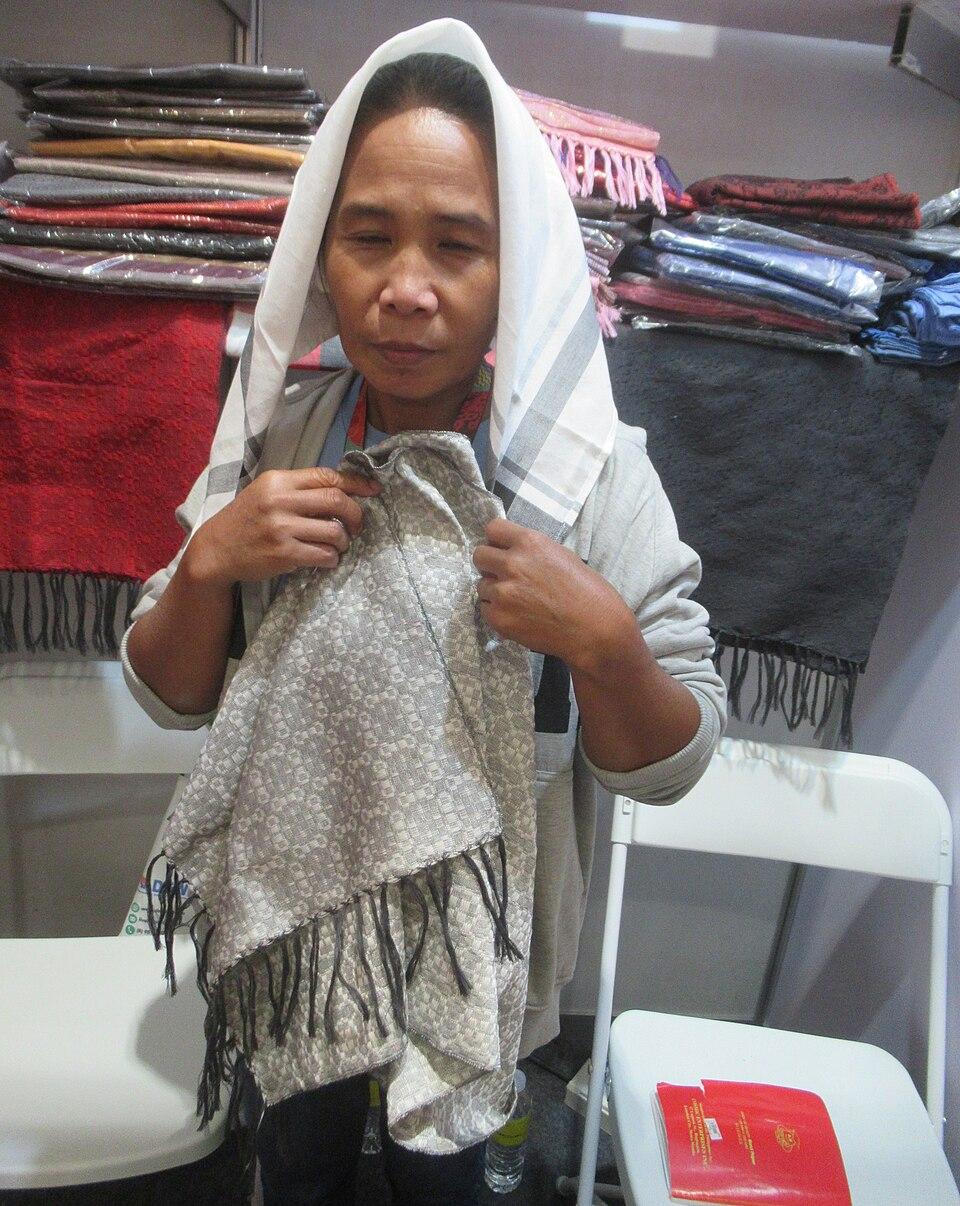 Bagtason Patadyong Shawl