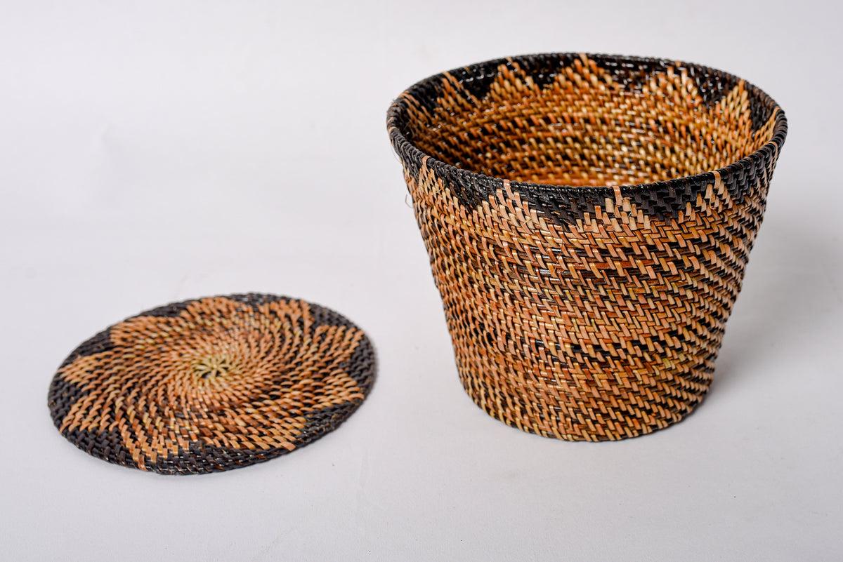 Nito Flower Pot