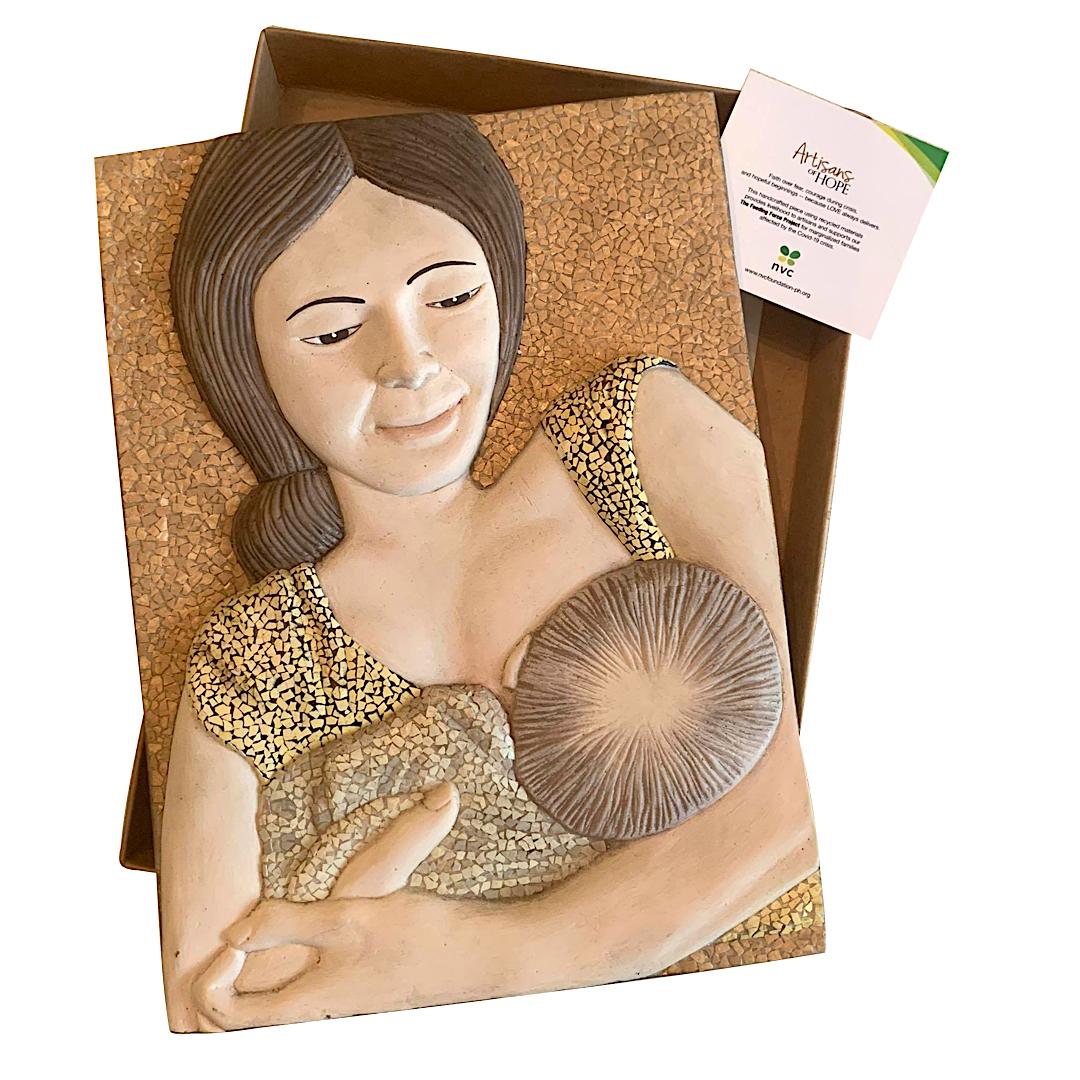 Breastfeeding Mother – Eggshells (A)