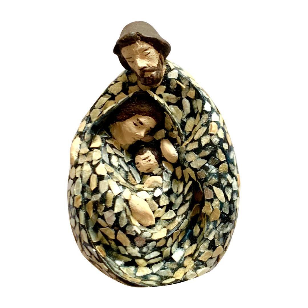 Egg-shaped Nativity – Capiz Shell (Black)