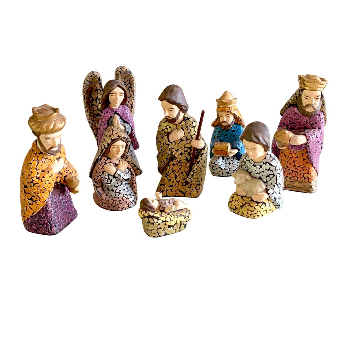 Miniature Nativity Eggshell Mosaic (8-Piece) – Set B