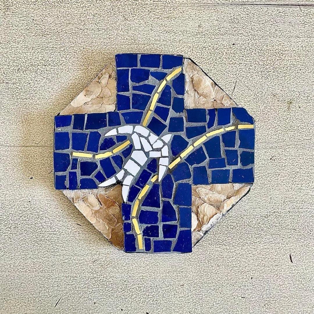 Octagon Mosaic Cross F