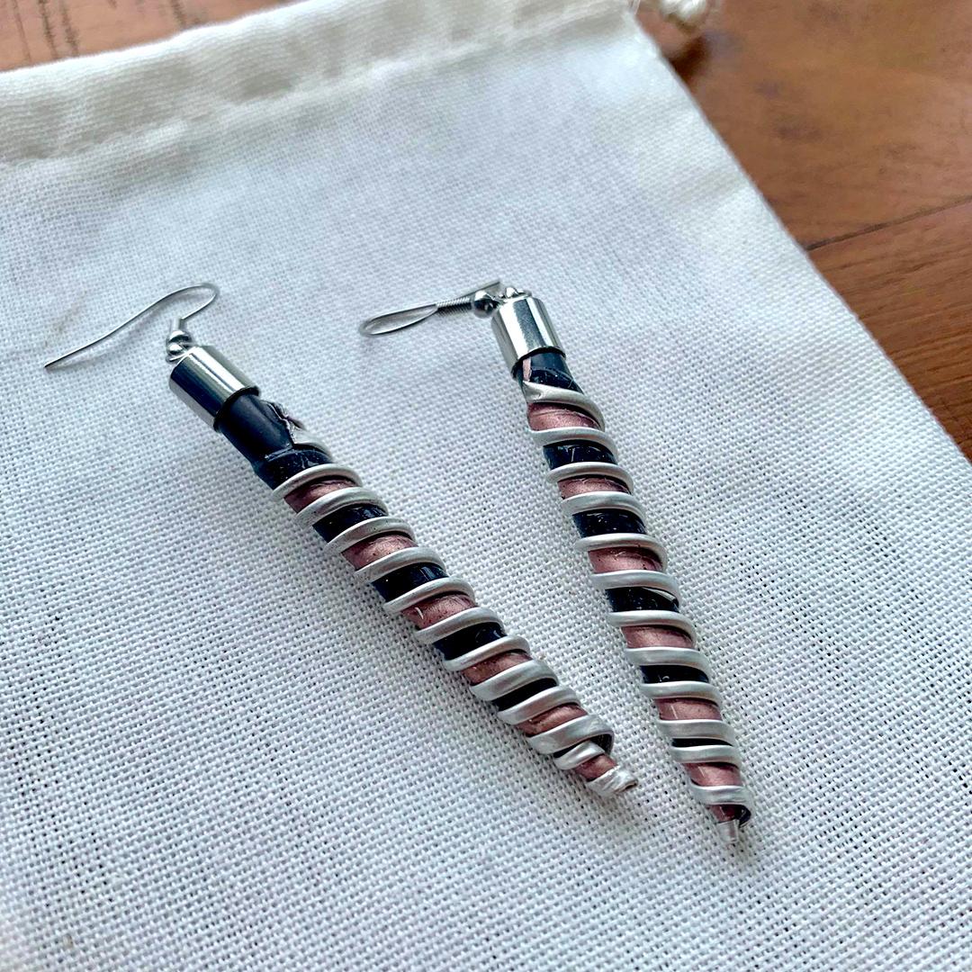 Upcycled Earrings – 75B