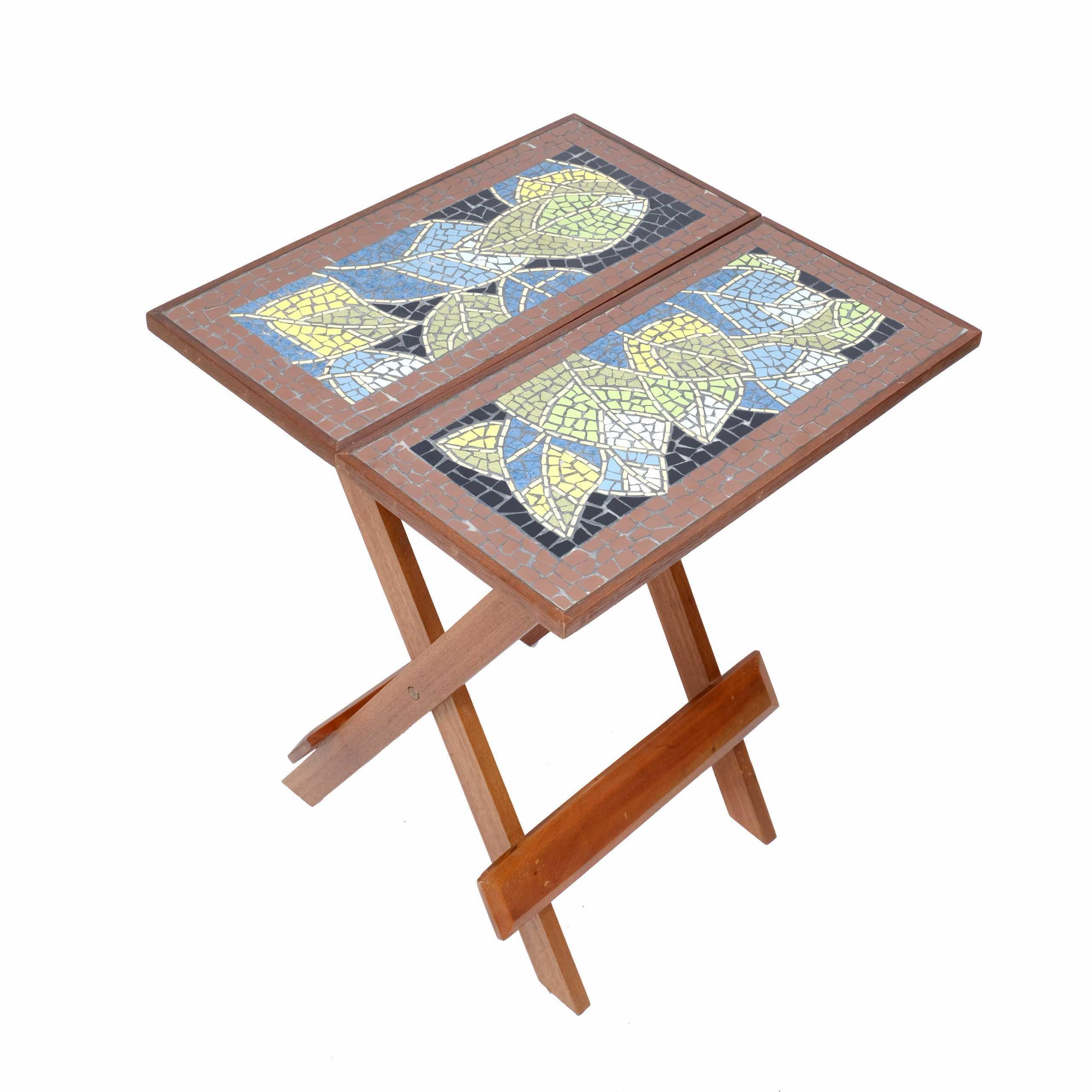 Leaf Melody Mosaic Folding Table – Square