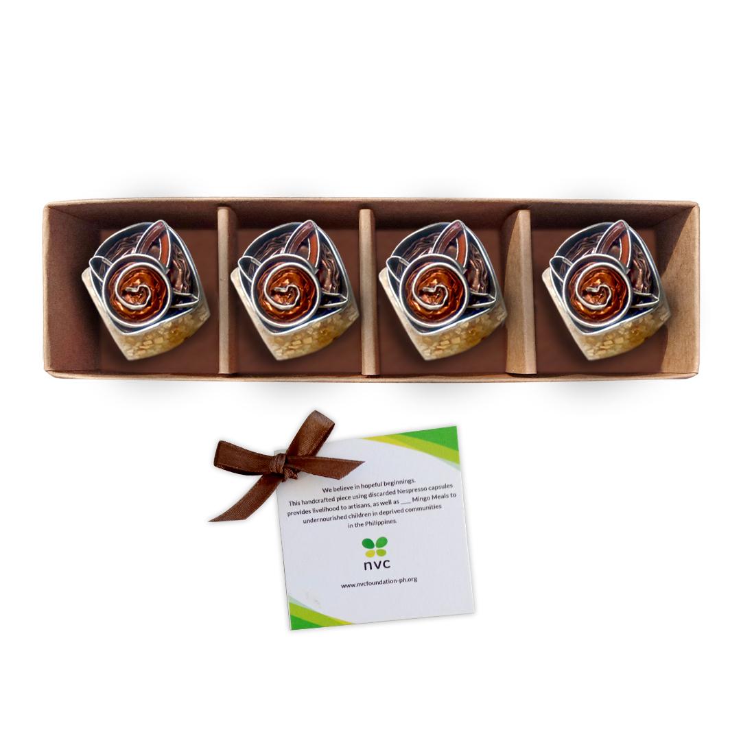 Flat Flower Capiz Shell Mosaic Napkin Ring Set – Brown
