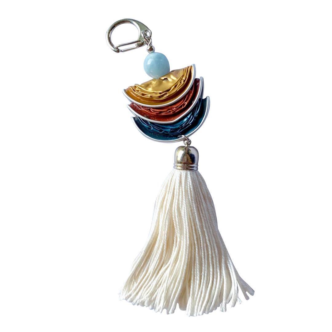 Upcycled Bag Charm – Cream Clam 4