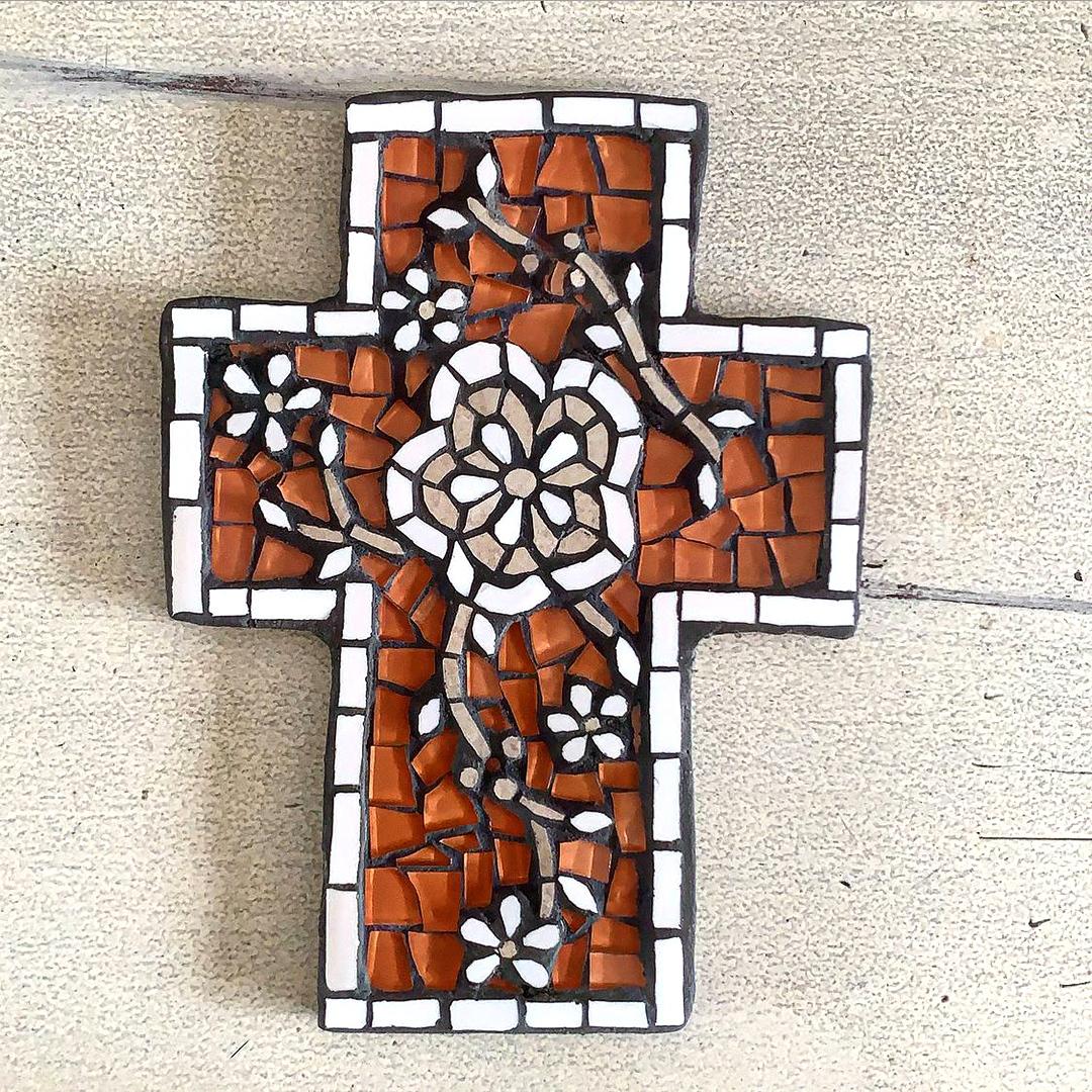 Medium Mosaic Cross – Oriental Blooms (D)