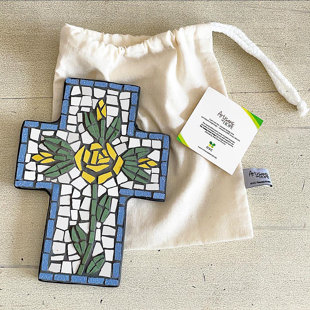 Medium Mosaic Cross – Floral 7