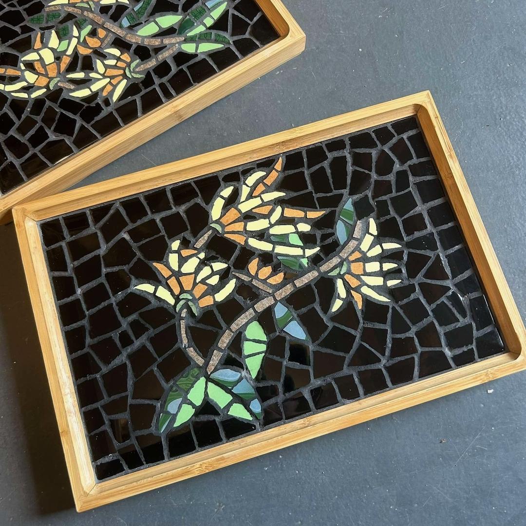 “Ylang Ylang” Mosaic Tray – Medium (13 x 8.75″)